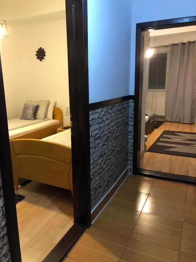 Appartamento Apartament Basak 2 Deva Esterno foto