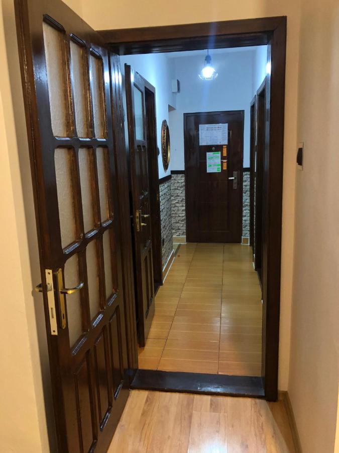 Appartamento Apartament Basak 2 Deva Esterno foto