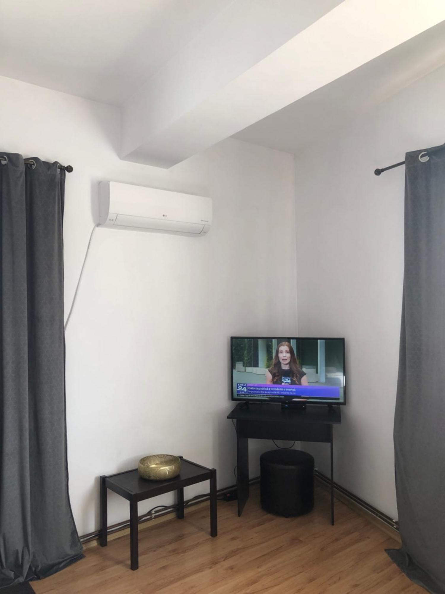 Appartamento Apartament Basak 2 Deva Esterno foto
